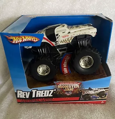 Hot Wheels Monster Jam Rev Tredz Monster Mutt Dalmatian (2007) 1:43 Scale • $12.99