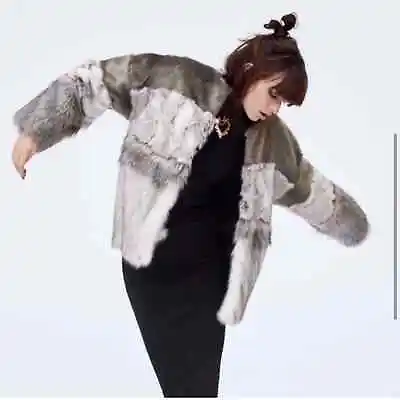 $85 • Buy Zara Contrasting Fur Jacket Size Small