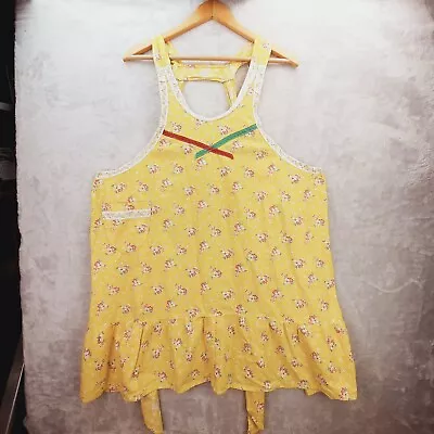 Vintage Full Bib Handmade Apron  Farmhouse Yellow Floral Design Ruffle Pocket • $19.95