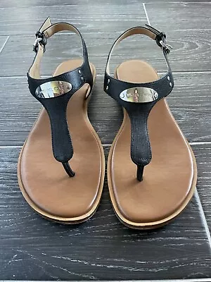 Michael Kors Plate Thong Sandals Choose Color EUC!! • $29.99