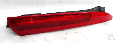 Volvo XC90 Upper Right Passenger Taillight Assembly OEM 03-06 Tail Light 157618 • $67.99