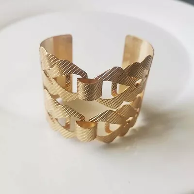 $8.99 • Buy New Zara Gold Tone Floral Bangle Cuff Gift Fashion Women Party Holiday Jewelry 