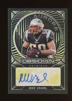 2021 Panini Obsidian Electric Etch Yellow Aurora Mike Vrabel Patriots AUTO 17/25 • $1.25