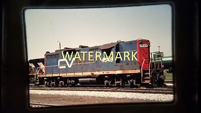 Di16 Train Engine Locomotive 35mm Slide Railroad Cv4548 St. Albans Vt 1980 • $6.97