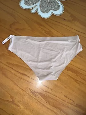 NWT Victorias Secret Sz Lg Hip Hugger Panties  • $4