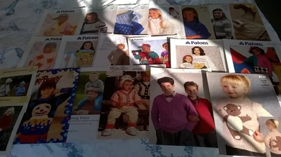 £2 • Buy 20 Knitting Patterns:   Childrens Knitwear Patons Teddy Sirdar Jarol (a) +