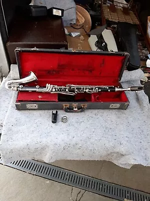 Selmer Bundy Clarinet Good Shape • $399