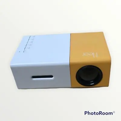 Meer Mini Projector YG300 Portable Pico Full Color Yellow • £64.99