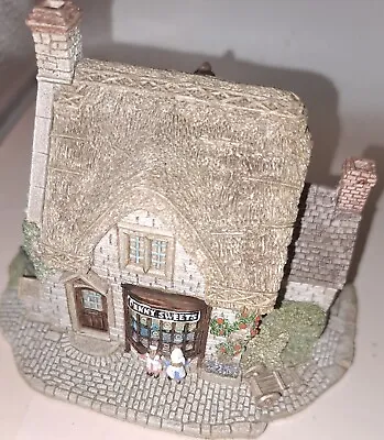 Lilliput Lane Village Shops Penny Sweets • £8