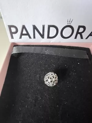 Pandora Open Flower Charm • £8.95