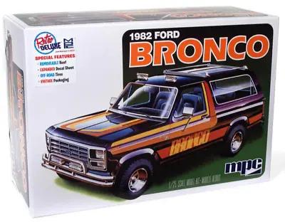 1:25 MPC 1982 Ford Bronco 4x4 *PLASTIC MODEL KIT* NIB • $29.99