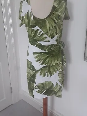 Maternity Wrap Dress Size 12 ❤h&m❤leaf Pattern❤vgc❤summer☀️ • £4