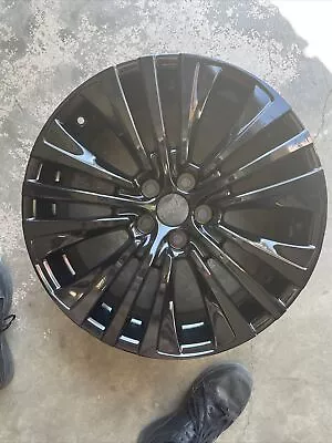 19” Toyota VENZA OEM Wheel 15 Spoke 2021-2022 Factory Original Rim 69171 • $410