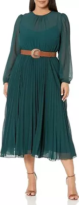 City Chic Green Pleat Dress W Belt XS (14/16) • $25
