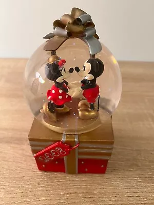 Disney Store Mickey And Minnie Mouse Snowglobe Christmas 2008 Holiday Exclusive • $24.99