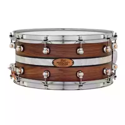 Pearl Music City Custom Solid Walnut 14x6.5 Snare Drum Natural W/Duoband Ebony • $1099.99