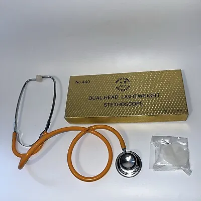 VTG Saren Accessories Dual Head Lightweight Stethoscope #440 Made In Japan W Box • $15.99