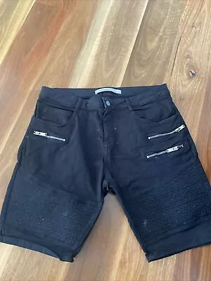 Zara Men’s Shorts Black Denim Size 32 • $10