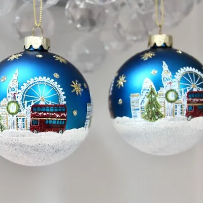 £8 • Buy Set X2 Snowy London Scene Glass Christmas Baubles By Gisela Graham SLIGHT SECOND