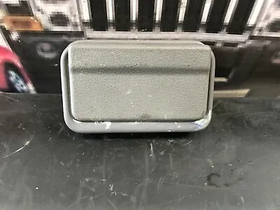 2005 MAZDA B2500 4x4  REAR DOOR ASHTRAY N/S • $12.63