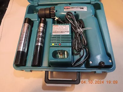 Makita 9.6 Volt Driver Drill Model 6095D Cordless With 2 Batteries And Charger • $37