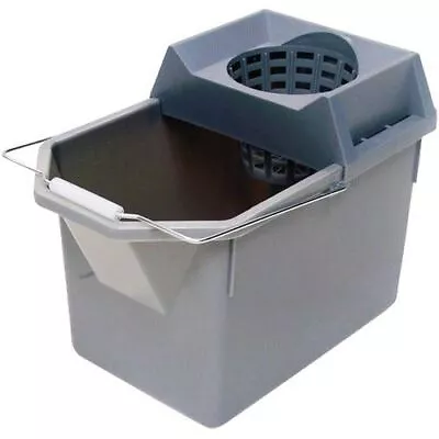 Rubbermaid Bucket And Mop Strainer - RUB761718 • $60.53