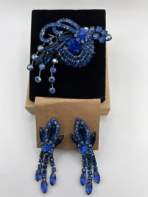 VINTAGE JULIANA D&E COBALT BLUE RHINESTONE BROOCH Long EARRINGS SET • $225