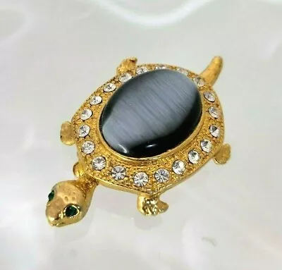 Vintage Turtle Jelly Belly Brooch~Green Eyes~Grey Thermoset Cabochon~Longevity • $8.99