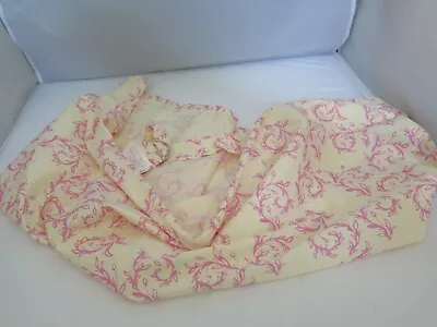 Udder Covers Nursing Cover-Up - Yellow W/Pink Design - B7 • $10