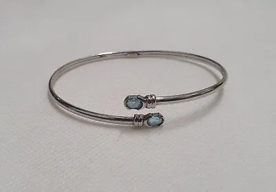 9ct 375 White Gold Oval Blue Topaz Flexible Torque Bangle Bracelet • £180