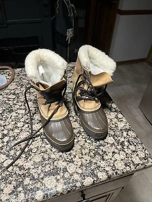 Sorel / Eddie Bauer Duck Boots Women's Sz 8 Faux Fur Lining Leather Waterproof  • $17.99