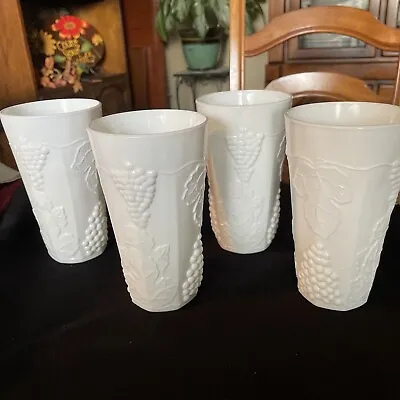 VTG Set Of 4 Milk Glass Colony Harvest Grape Iced Tea Water Tumbler Glass White • $30