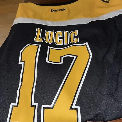 Reebok NHL Boston Bruins Milan Lucic #17 YOUTH Size L/XL Jersey • $39.99