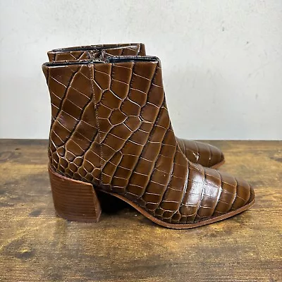 Vince Camuto Tinitia Leather Croc Embossed Closed Toe Boots Womens Size 8.5 • $59.99