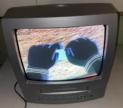 $199.99 • Buy Toshiba TV VCR 13  Combo Retro Gaming MV13N3 No Remote - WORKS