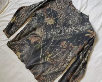 Mossy Oak Camo Mens Size XL Shirt Long Sleeve Mossy Oak Break Up Front Pocket • $20