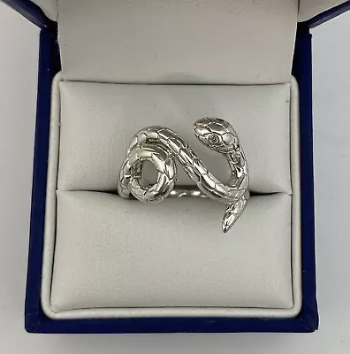 Unusual 9ct White Gold & Diamond Snake Ring.  Size O. • £195