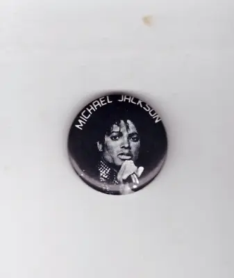 UNUSUAL 1980's Michael Jackson With Glitter Glove 1 1/4  CELLO Pin Button • £7.72