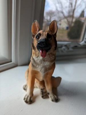 $24.95 • Buy Vintage German Shepherd Hand Painted Resin Figurine Statue Sitting Position 
