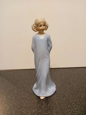 £2.99 • Buy Porcelain Figurine Of Girl With Teddy...  Regal House Collection