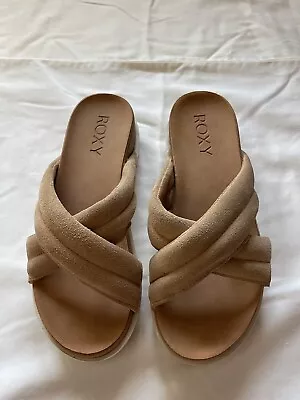 Women's Roxy Veria Sandal ARJL200806-WHT Beige Tan Microfiber Suede • $0.99