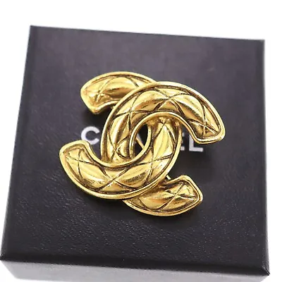 CHANEL CC Matelasse Used Pin Brooch Gold Plated France 1153 Vintage #CG854 M • $569