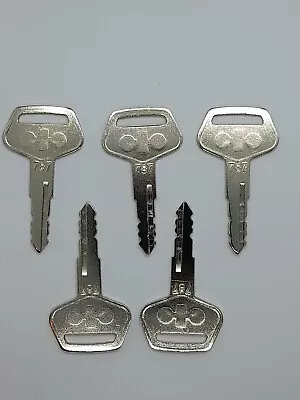 £4.75 • Buy 5 X KOMATSU 787 KEY EXCAVATOR EQUIPMENT KEY - **BEST PRICE**