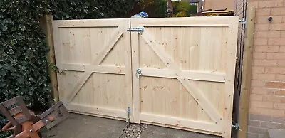 Driveway Gates Timber 8ftx6ft Bespoke Sizes Available PLEASE READ DESCRIPTION • £565