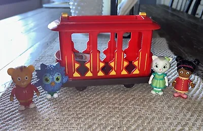 Daniel Tiger's Neighborhood Pull Back Trolley Bell Sounds W/ (4) Figures Owl + • $19.95