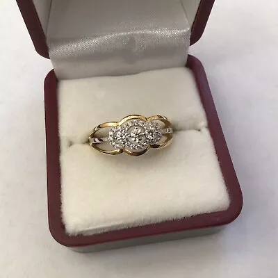 18ct Yellow Gold & White Gold Diamond Ring 0.32 Ct P 1/2 & 4.20 G • $1800