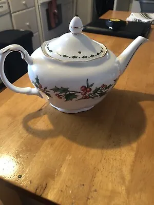A Cup Of Christmas Tea 1995  Tea Teapot  Tom Hegg Waldman House • $37