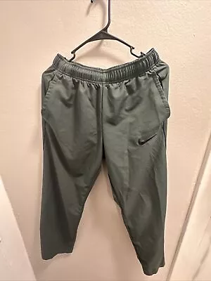 Nike Green Dri-Fit Straight Leg Training Windbreaker Pants Small Men 800201-372 • $24