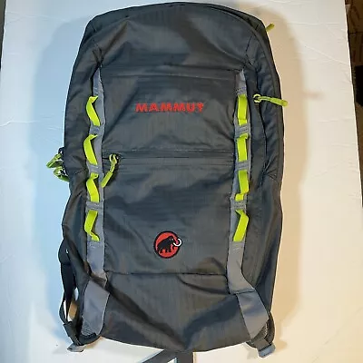 Mammut Birren 5 Neon Light Gray 12 L Backpack Hydration Pack 2510-02490 • $35