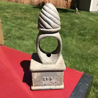 $14.99 • Buy 1 Vintage Cast Iron Finial Post Fence Topper Spiral 8” Tall Post 2 1/2” X 2”